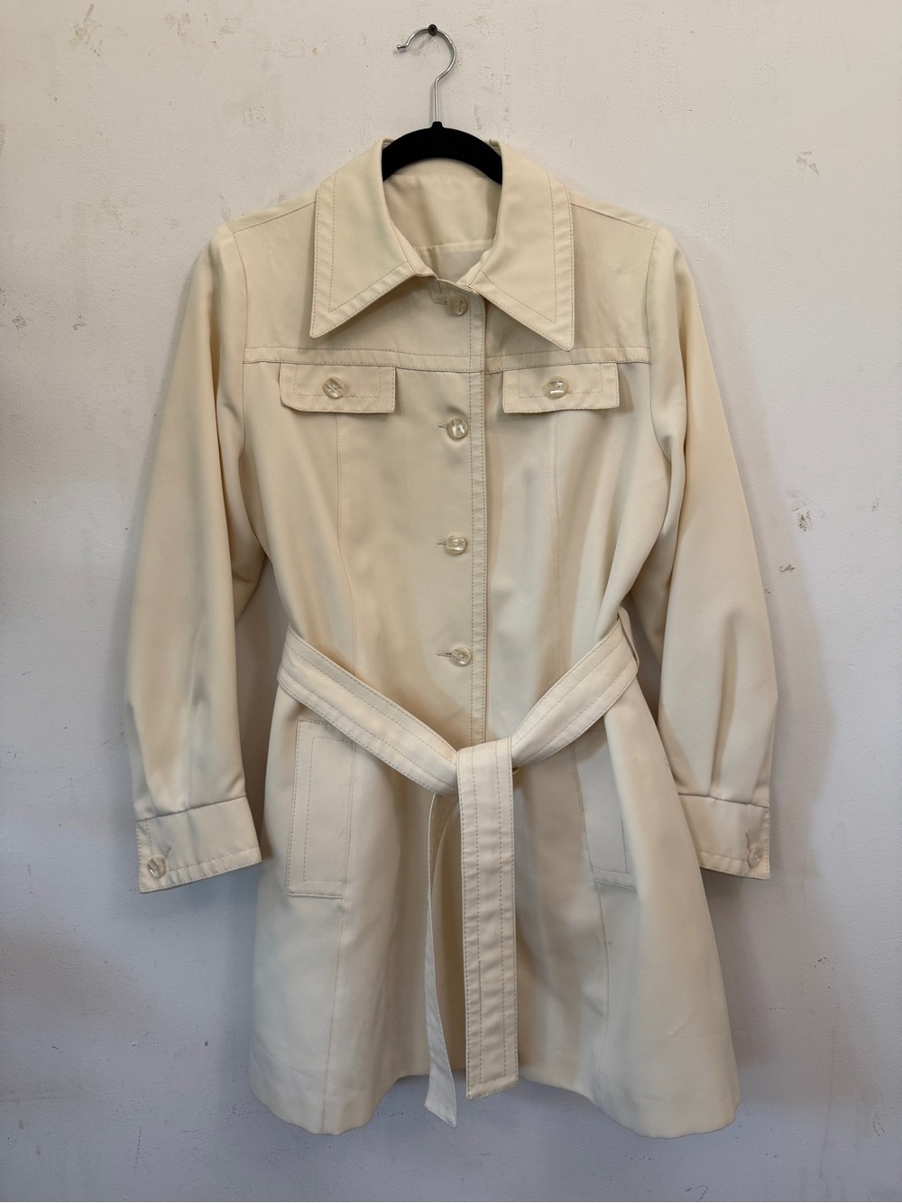 Vintage Women’s Cream Belted Trench Coat S